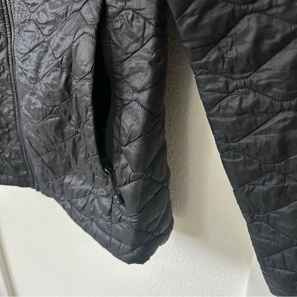 The North Face Thermoball Jacket - Picture 7 of 14